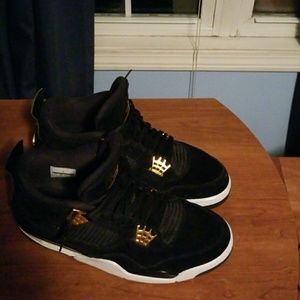 Jordan retro 4 Royalty